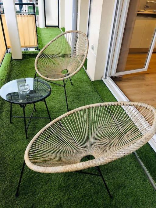 Cosy Apartement Near Geneva Saint-Julien-en-Genevois Zewnętrze zdjęcie